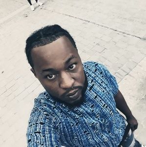 Meet your Posher, Akeem